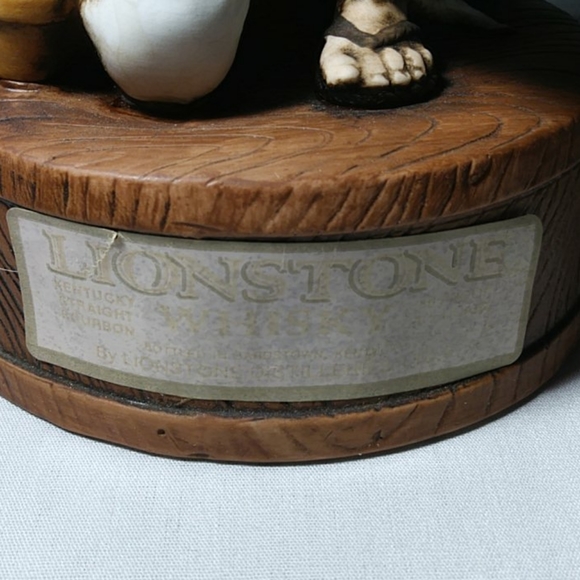 Lionstone Far East Collection Figurine - Picture 4 of 8